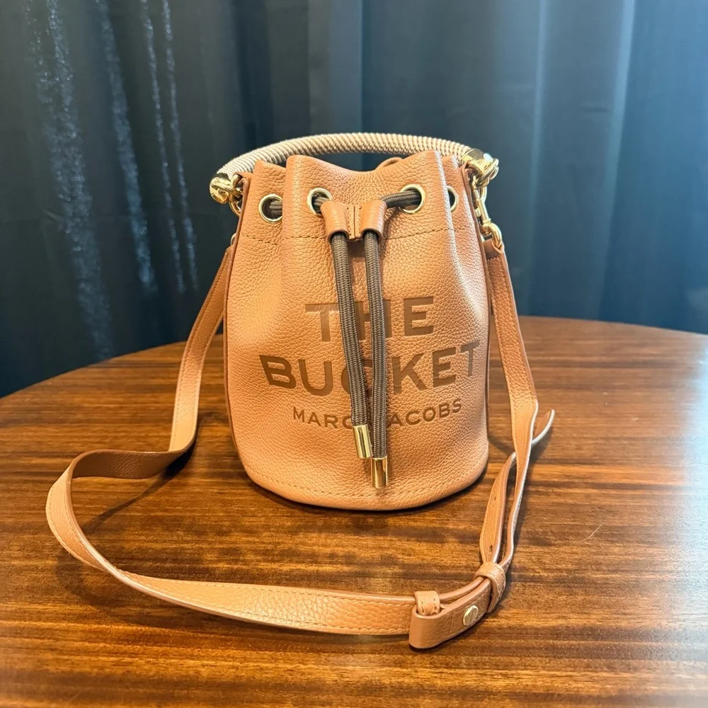 Marc Jacobs Brown Crossbody Bucket Bag - Picture 3 of 6